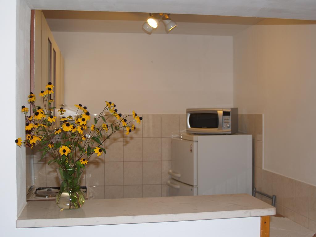 Apartments Pharia 耶尔萨 客房 照片